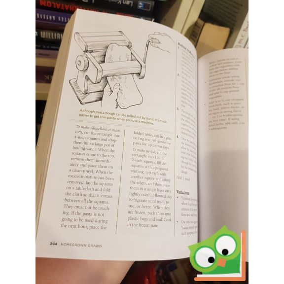 The Backyard Homestead: Produce all the food you need on just a quarter acre!