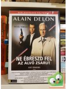 Alan Delon: Ne ébreszd fel az alvó zsarut (DVD)