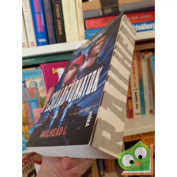 Philip Reeve: Csillagvonatok