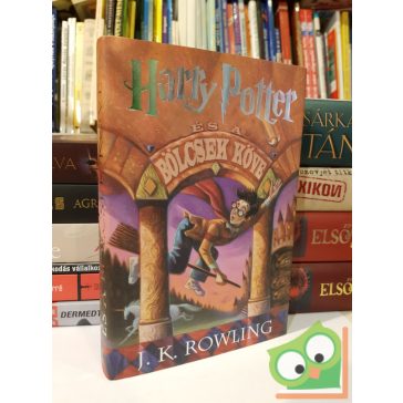   J. K. Rowling: Harry Potter és a bölcsek köve (Harry Potter 1.)