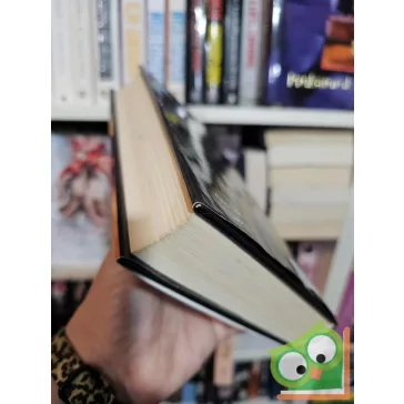   Simon Scarrow: A Centurio (Egy vakmerő római kalandjai a hadseregben 8.) (nagyon ritka)