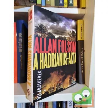   Allan Folsom: A Hadrianus-akta  (Nicholas Marten 2.) (Világsikerek sorozat)