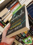 Andy Weir: Artemis (English)