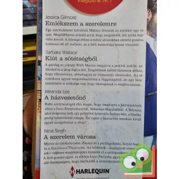 Arany Júlia 2024/67 (4 Karácsonyi történet)