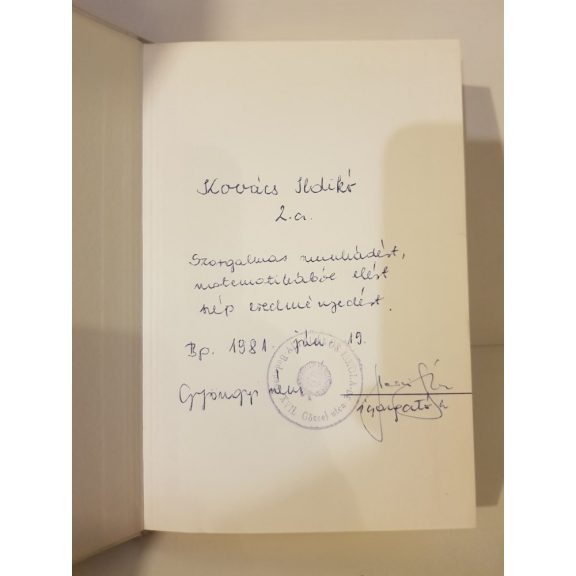 Bálint Ágnes: A ​repülő dívány