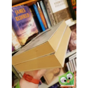   Gróf Edelsheim Gyulai Ilona: Becsület és kötelesség I - II.