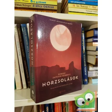 Robert Jackson Bennett: Horzsolások