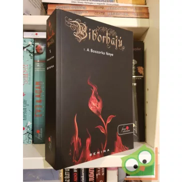   Benina: A Boszorka fénye (Bíborhajú 1.) (újszerű) (Vörös pöttyös könyvek, Fine Selection)