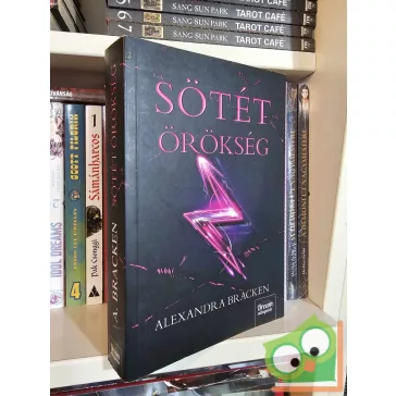 Alexandra Bracken: Sötét örökség (Sötét elmék 4.)