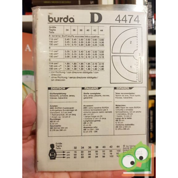Burda szabásmintával (4474)