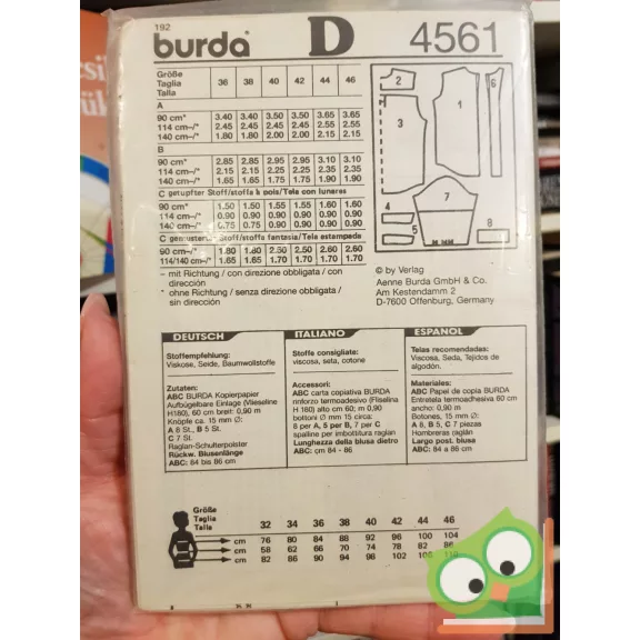 Burda szabásmintával (4561)