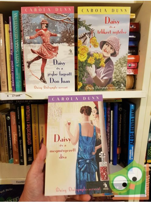 Carola Dunn: Daisy Dalrymple könyvcsomag (3 kötet együtt)