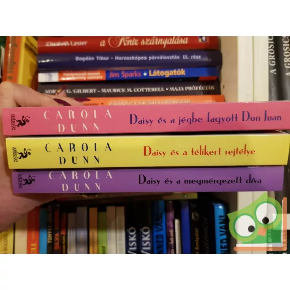 Carola Dunn: Daisy Dalrymple könyvcsomag (3 kötet együtt)