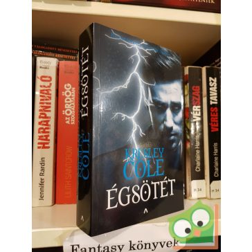 Kresley Cole: Égsötét (Halhatatlanok alkonyat után 15.)