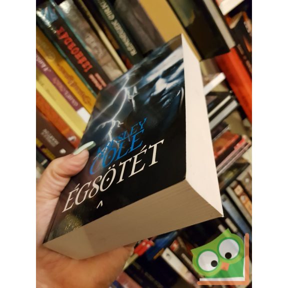Kresley Cole: Égsötét (Halhatatlanok alkonyat után 15.)