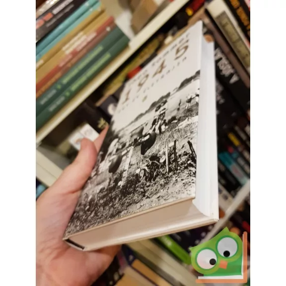 Theo Sommer: 1945 - Egy év életrajza