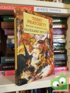 Terry Pratchett: Egyenjogú rítusok (Korongvilág 3.) (Boszorkányok 1.) (ritka)