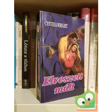 Cynthia Wright: Elveszett múlt