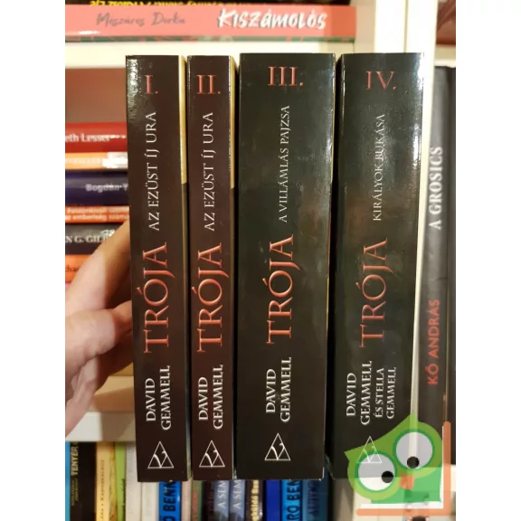David Gemmell: Trója (4 kötet együtt)