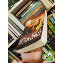   Douglas Preston - Lincoln Child: Halotti versek (Pendergast 18.)  (Világsikerek)