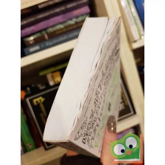 Gimesi Dóra, Jeli Viktória, Tasnádi István, Vészits Andrea: A királynő palástja (Időfutár 2.)