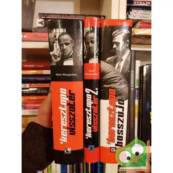 Mark Winegardner: A Keresztapa bosszúja, A Keresztapa visszatér 1-2. (3 kötet együtt)