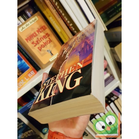 Stephen King: Varázsló és üveg (A Setét Torony 4.)