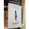 Lisa Brennan-Jobs: Kisvakarcs (Steve Jobs lánya)