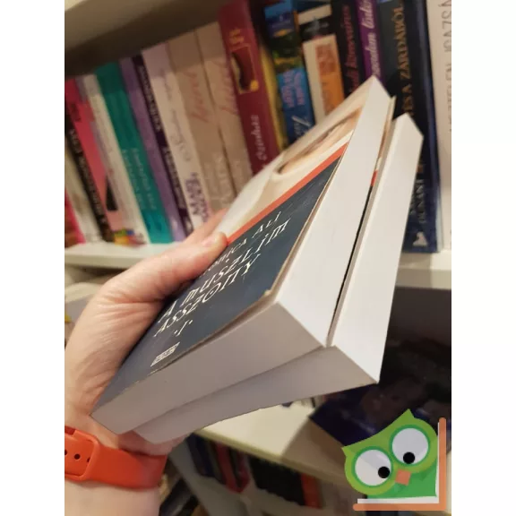 Monica Ali: A muszlim asszony I - II  (két kötet!)