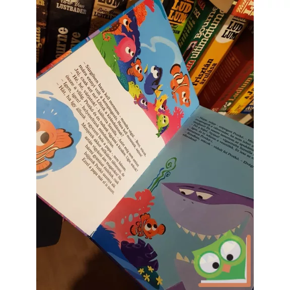 Disney Pixar: Némó nyomában - Cápa a pácban