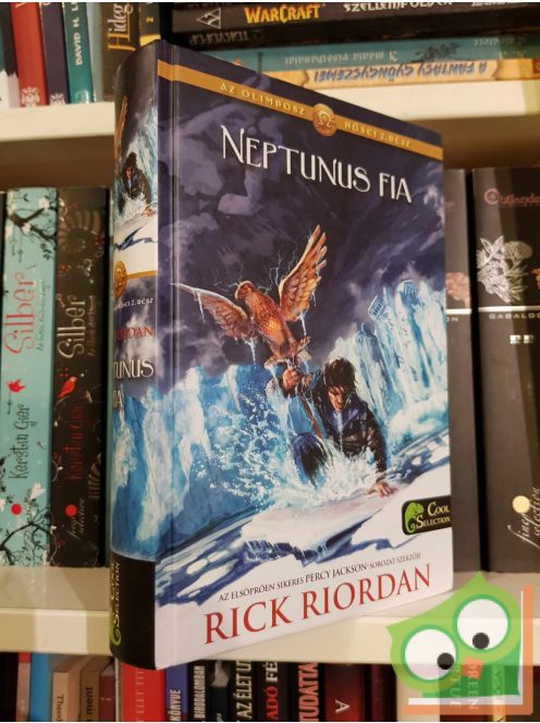 Rick Riordan: Neptunus fia (Az Olimposz hősei 2.) (Félvér Tábor Krónikák 7.) (keményfedeles)