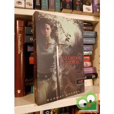   Sarwat Chadda: Az ördög csókja (Billi SanGreal 1.) Fine selection