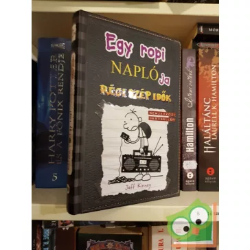 Jeff Kinney: Régi szép idők (Egy ropi naplója 10.)