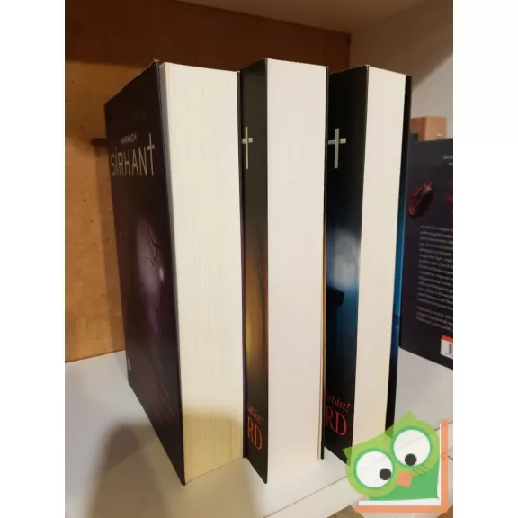 Darynda Jones: Sírhant l-lll.kötet