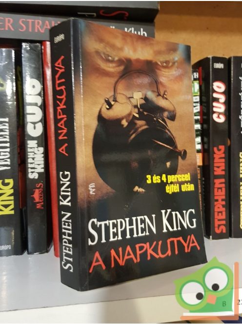 Stephen King: A Napkutya (3 és 4 perccel éjfél után)