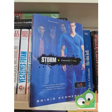   Brigid Kemmerer: Storm – Vihar (Elementálok 1.) (Fine selection - Vörös pöttyös könyvek)