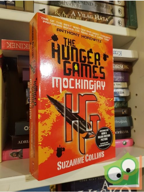 Suzanne Collins: Mockingjay (The Hunger Games #3)