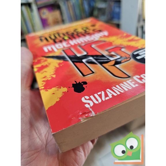 Suzanne Collins: Mockingjay (The Hunger Games #3)