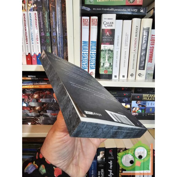 Nikki St. Crowe: The Never King - A Sohakirály (éldekorált) (Dark Romance - DR) (újszerű)