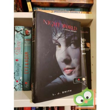   Lisa Jane Smith: A titkos vámpír (Night World 1.) (Vörös pöttyös könyvek, Fine Selection)