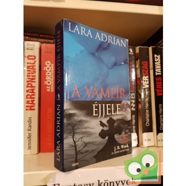 Lara Adrian: A vámpír éjjele (Éjfél szülöttei 4.)