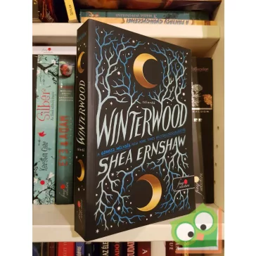   Shea Ernshaw: Winterwood - Télerdő (Vörös pöttyös könyvek, Fine Selection)